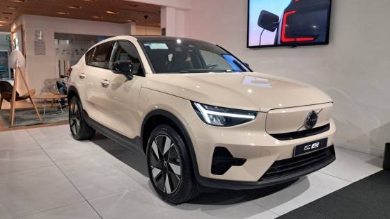 VOLVO EC40 P8 RECHARGE TWIN ELECTRIC ULTRA AWD